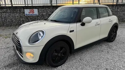 Usado Mini ONE 95 HP (69 kW) 2019 Outra Citadino