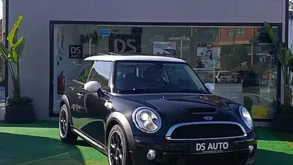 Preto Usado 2011 Mini Coupé Coupé | € 11.500
