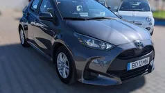 Cinzento Usado 2023 Toyota Yaris | € 18.900 (Preço justo)