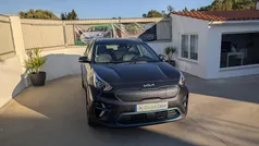 Cinza Usado 2022 Kia e-Niro SUV | € 24.990 (Preço justo)