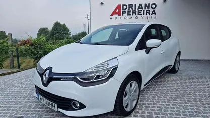 Usado Renault Clio IV 75 HP (55 kW) 2014