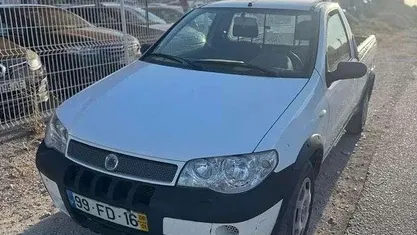Branco Usado 2008 Fiat Strada Pickup | € 9.990