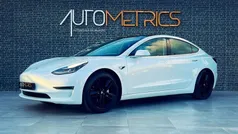 Branco pérola Usado 2019 Tesla Model 3 Standard Range Plus Sedan | € 22.900 (Preço justo)