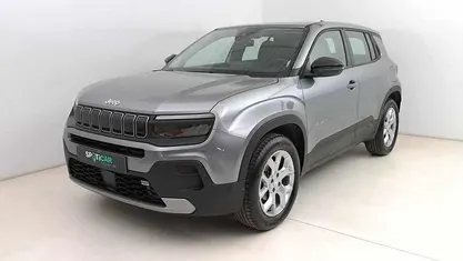 Usado Jeep Avenger Altitude 100 HP (73 kW) 2024 Cinzento SUV