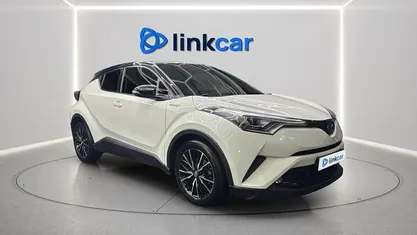 Branco Usado 2018 Toyota C-HR SUV | € 18.000 (Preço justo)