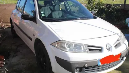 Usado Renault Mégane II 86 HP (63 kW) 2006 Branco Citadino