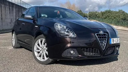 Preto Usado 2011 Alfa Romeo Giulietta Citadino | € 8.150 (Preço justo)
