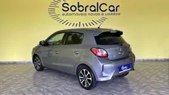 Cinzento Usado 2022 Mitsubishi Space Star | € 13.000 (Preço justo)