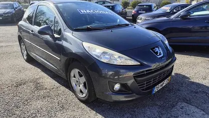 Usado Peugeot 207 95 HP (69 kW) 2011