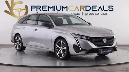 Usado 2022 Peugeot 308 SW Carrinha | € 17.490 (Preço justo)