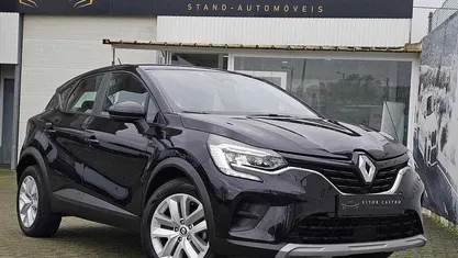 Usado Renault Captur Techno 91 HP (66 kW) 2023 Preto SUV
