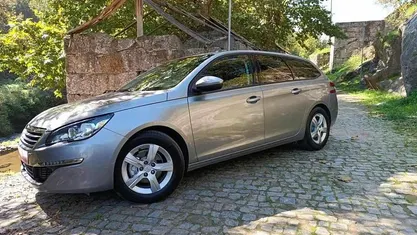 Usado 2016 Peugeot 308 SW Active Carrinha | € 10.900 (Preço justo)