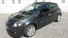 Usado 2008 Renault Clio II Luxe Citadino | € 2.850 (Preço justo)