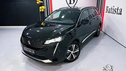 Preto Usado 2021 Peugeot 5008 Allure Monovolume | € 22.900 (Bom preço)