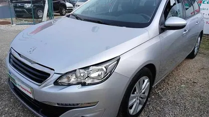 Usado Peugeot 308 SW Access 100 HP (73 kW) 2015 Carrinha