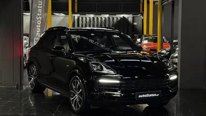 Usado Porsche Cayenne 462 HP (339 kW) 2021 SUV