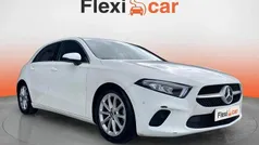 Branco Usado 2019 Mercedes A160 Style | € 20.840 (Preço justo)