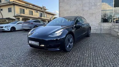 Usado Tesla Model 3 Standard Range Plus 175 kW (238 HP) 2020 Sedan