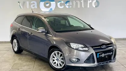Castanho Usado 2012 Ford Focus Titanium Carrinha | € 5.000 (Preço justo)