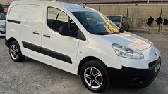 Usado 2012 Peugeot Partner Van | € 8.250 (Preço justo)