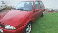 Vermelho Usado 1998 Ford Fiesta Sport Citadino | € 1.470