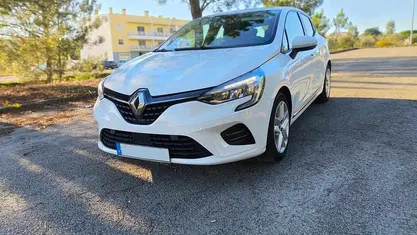 Branco Usado 2020 Renault Clio V | € 12.600 (Preço justo)