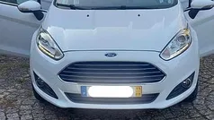 Usado 2015 Ford Fiesta Citadino | € 8.600 (Bom preço)