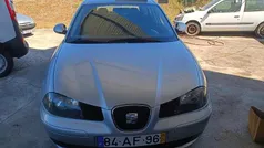 Cinzento Usado 2005 Seat Ibiza Citadino | € 3.650 (Preço justo)