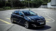 Usado 2016 Peugeot 308 | € 8.999 (Bom preço)