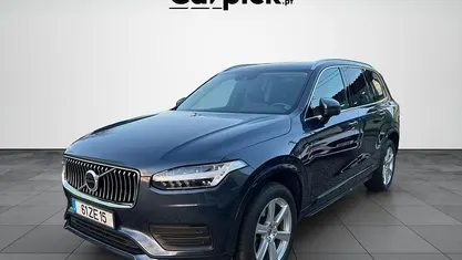 Usado Volvo XC90 Momentum 392 HP (288 kW) 2019 Cinza SUV