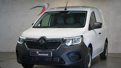 Branco Novo 2025 Renault Kangoo Monovolume | € 23.490 (Preço justo)