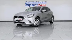 Cinza Usado 2017 Mazda 2 Evolve | € 12.250 (Preço justo)