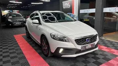 Usado 2014 Volvo V40 CC Carrinha | € 12.950 (Preço justo)