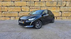 Preto Usado 2023 Peugeot e-208 Allure Citadino | € 20.500 (Preço justo)