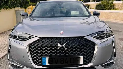 Cinzento Usado 2021 DS Automobiles DS3 Crossback SUV | € 19.500 (Bom preço)