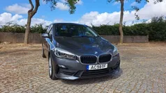 Cinza Usado 2020 BMW 225 Active Tourer Luxury Line Monovolume | € 20.990 (Super Preço)