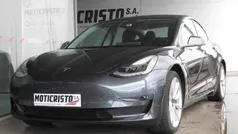 Cinzento Usado 2020 Tesla Model 3 Long Range Sedan | € 30.500 (Preço justo)