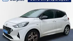 Branco Usado 2022 Hyundai i10 Comfort Citadino | € 13.990 (Preço justo)