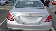Cinzento Usado 2015 Mercedes C220 | € 25.000 (Preço justo)