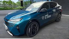 Azul Usado 2024 Peugeot e-3008 GT SUV | € 42.900 (Preço justo)