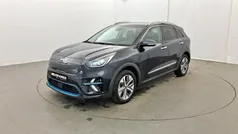 Azul Usado 2022 Kia e-Niro SUV | € 23.990 (Preço justo)