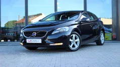Azul Usado 2014 Volvo V40 Kinetic Carrinha | € 14.950 (Preço justo)