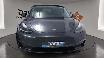 Usado 2023 Tesla Model 3 Sedan | € 30.999 (Preço justo)