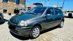Cinza Usado 2000 Renault Clio II | € 2.990 (Preço justo)