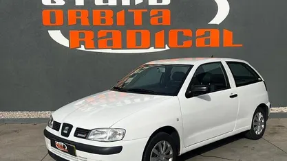 Branco Usado 2001 Seat Ibiza | € 2.750 (Preço justo)