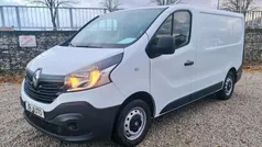 Branco Usado 2018 Renault Trafic Van | € 14.950 (Preço justo)