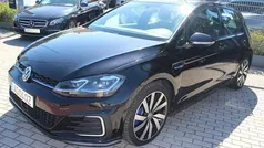 Preto Usado 2020 VW Golf VII Citadino | € 23.700 (Preço justo)