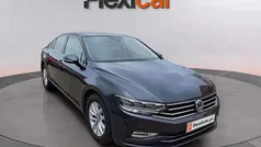 Usado 2020 VW Passat Business Sedan | € 19.980 (Preço justo)