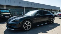 Preto Usado 2022 Porsche Taycan Sedan | € 69.900 (Super Preço)