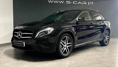 Preto Usado 2015 Mercedes GLA180 SUV | € 19.990 (Bom preço)